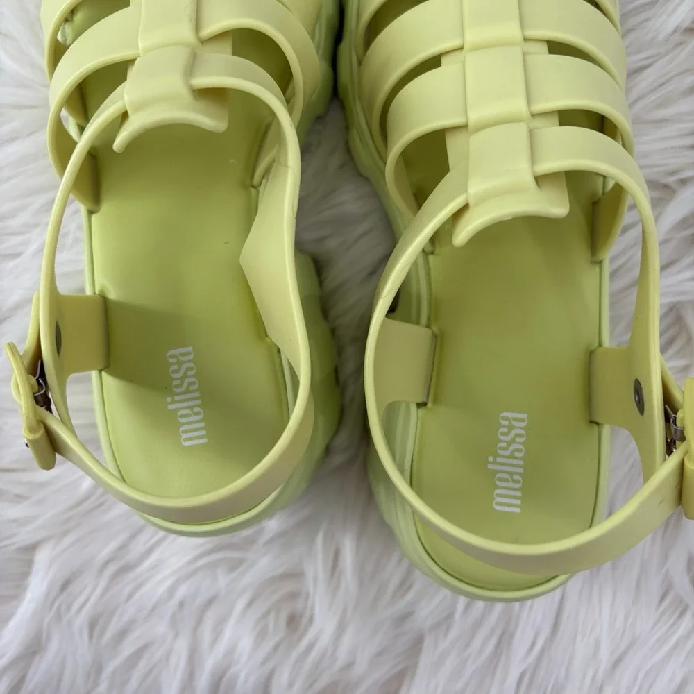 Melissa Megan Platform Fisherman Heels Lime Yellow‎ Size 8